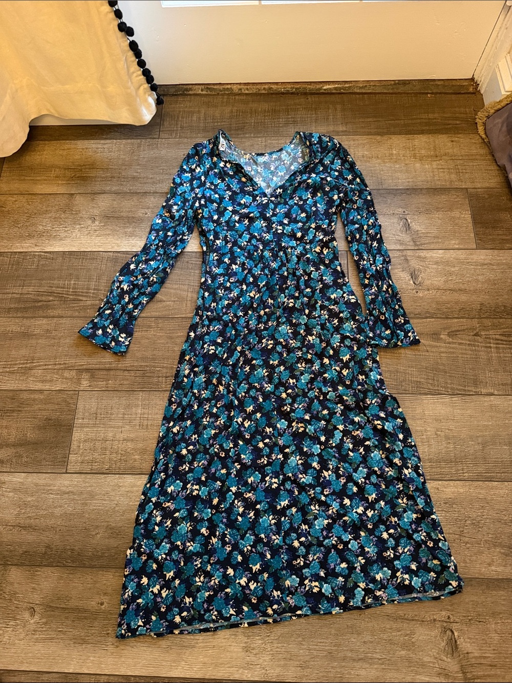 Zara Teal and Black Floral Long Sleeve Midi Dress